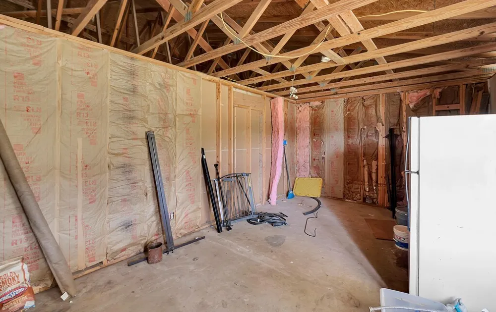 105 County Road 3590 China Spring, TX 76633