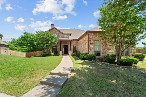 6631 Crestmoor Lane