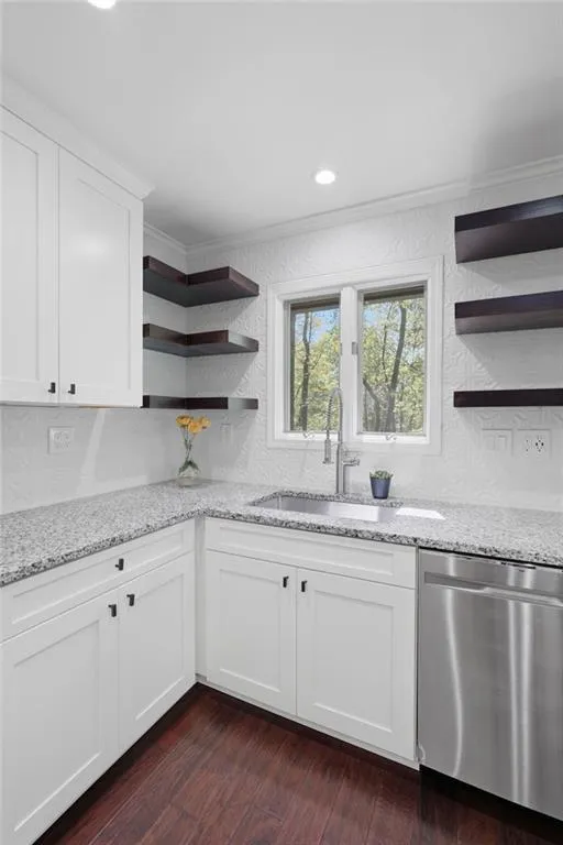 225 Windflower Drive Big Canoe, GA 30143