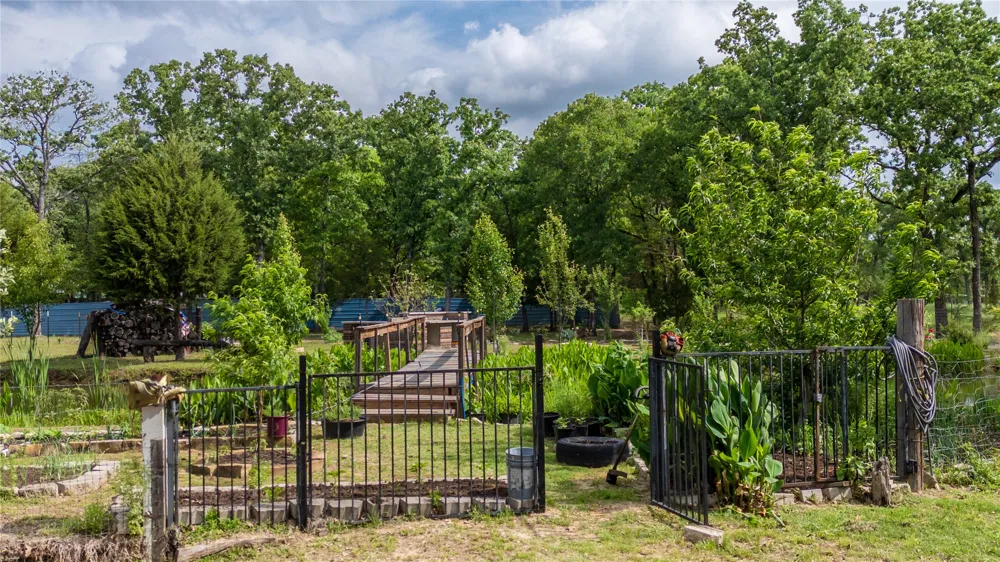 424 Hill Lane Quinlan, TX 75474