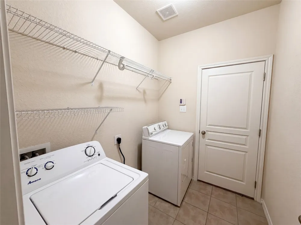 9816 Mullins Crossing Drive Fort Worth, TX 76126
