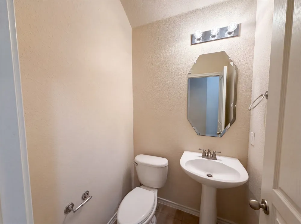 9816 Mullins Crossing Drive Fort Worth, TX 76126