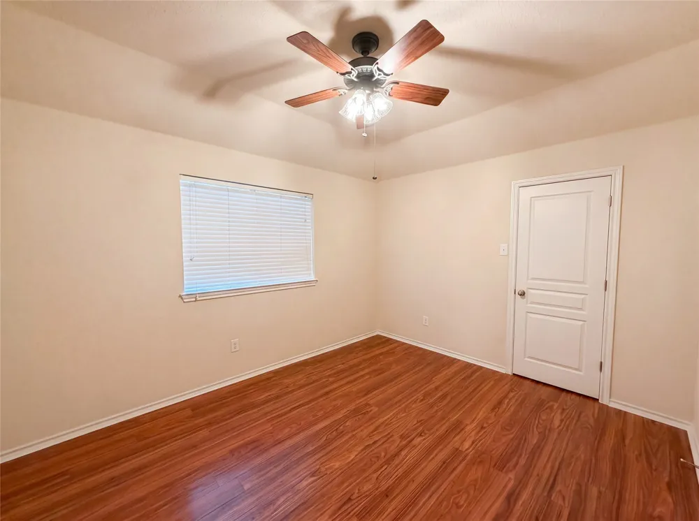 9816 Mullins Crossing Drive Fort Worth, TX 76126