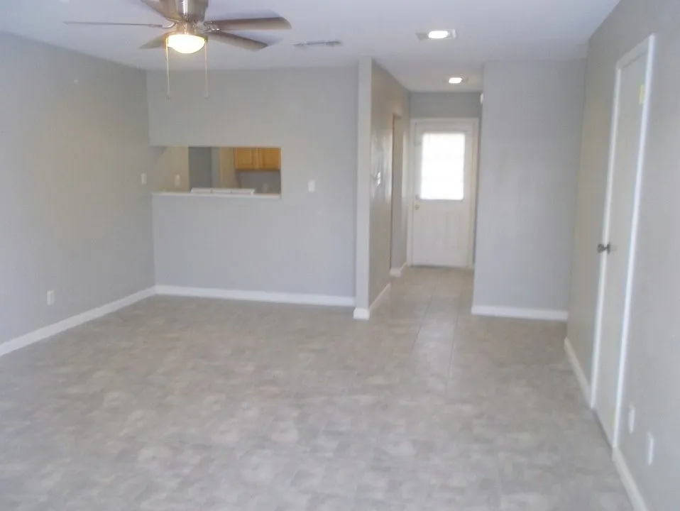 1502 Cardinal Drive Ennis, TX 75119
