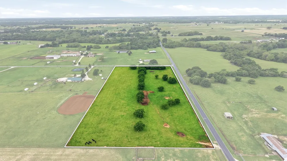 10 Graham Grove Road Collinsville, TX 76233