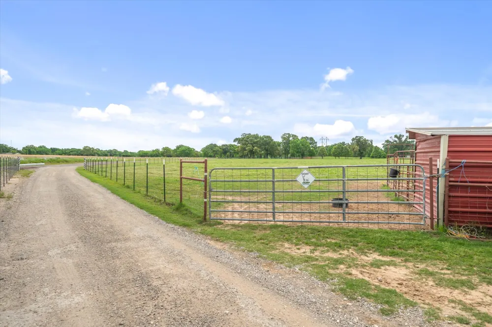 501 Private Road 5120 Fruitvale, TX 75127