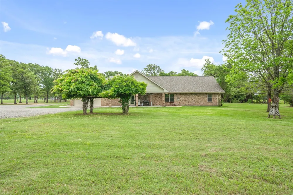 501 Private Road 5120 Fruitvale, TX 75127