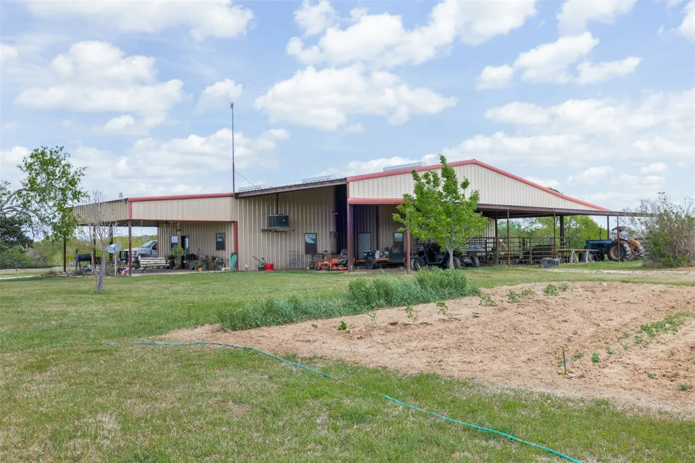 131 CR 279 Kosse, TX 76653