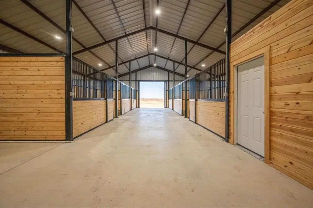 CO RD 4518 Wolfe City, TX 75496