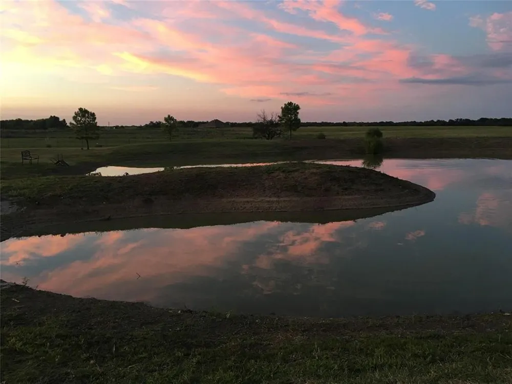 CO RD 4518 Wolfe City, TX 75496