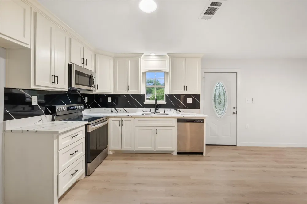 901 S 3rd Dawson, TX 76639
