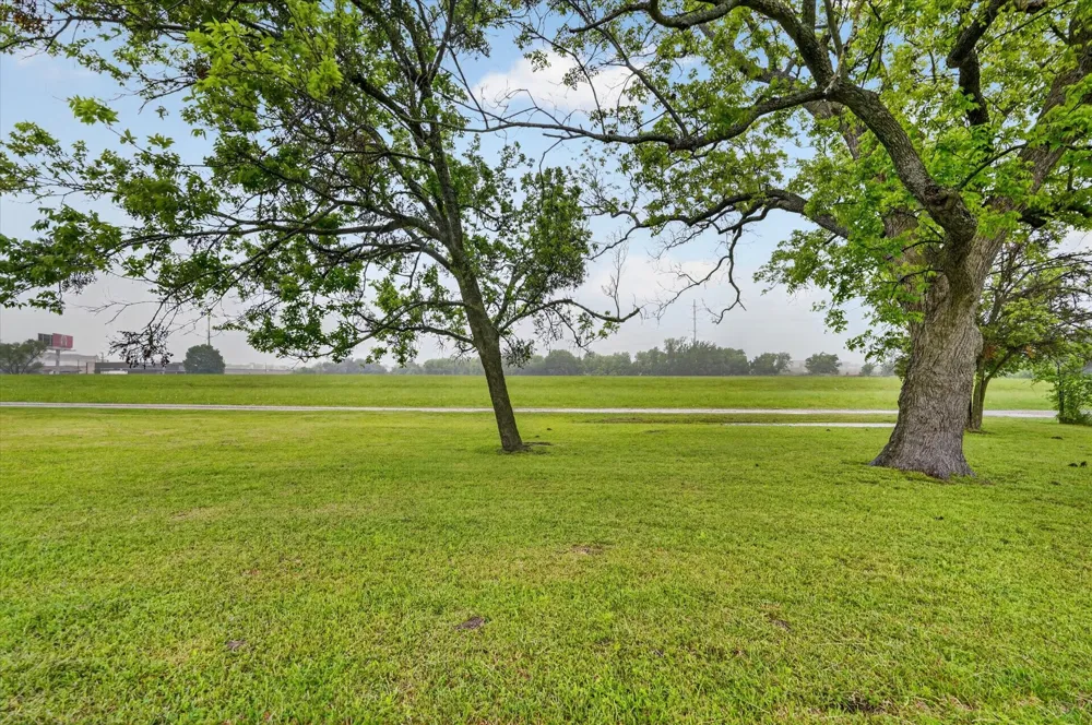 519 New Street Royse City, TX 75189