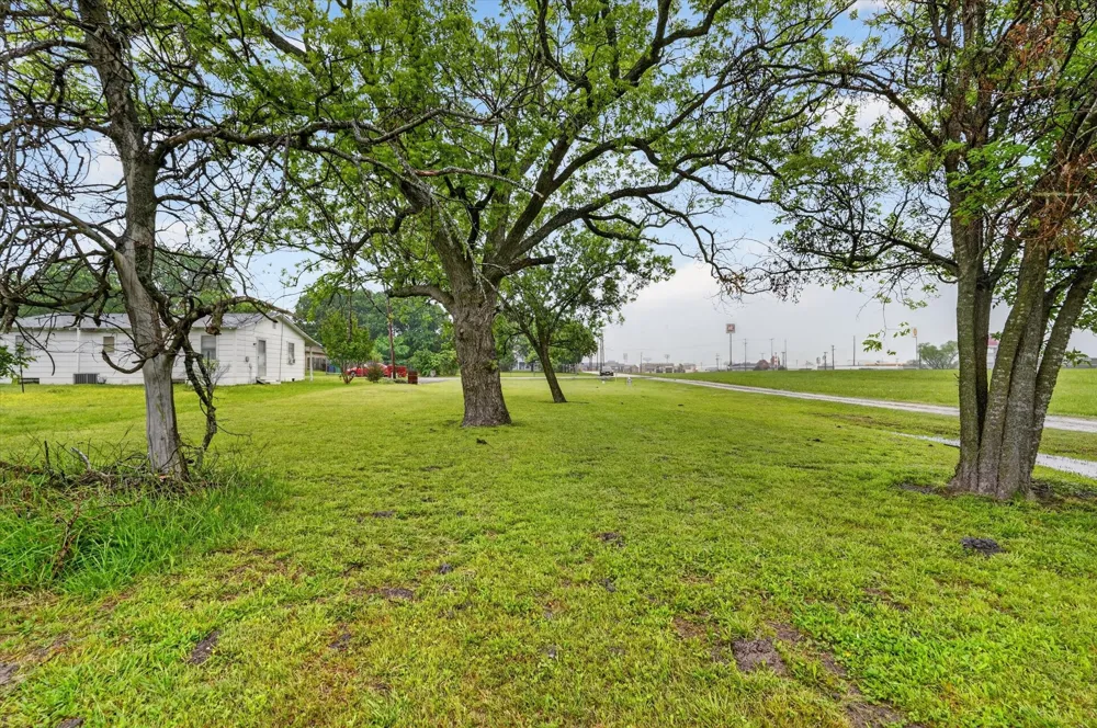 519 New Street Royse City, TX 75189