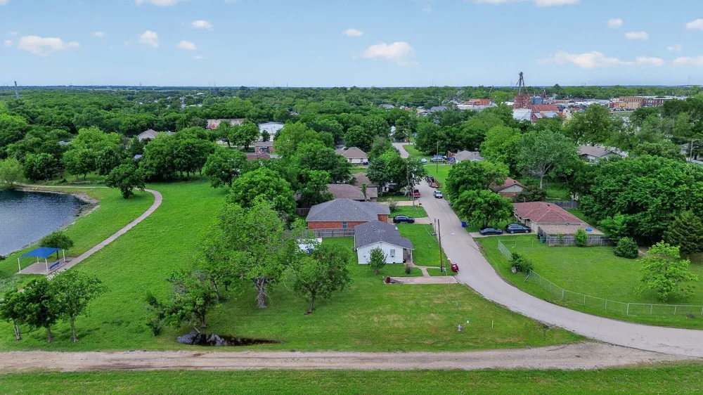 519 New Street Royse City, TX 75189