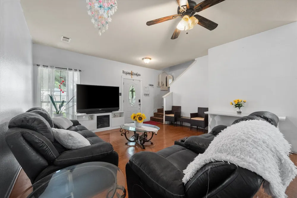 3005 Ronay Drive Forest Hill, TX 76140
