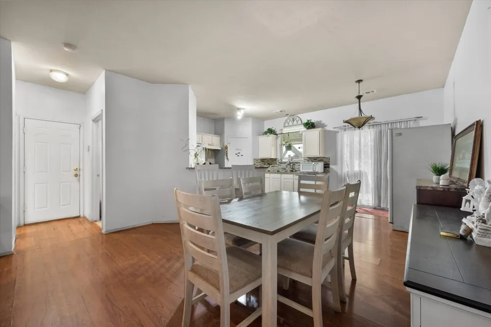 3005 Ronay Drive Forest Hill, TX 76140