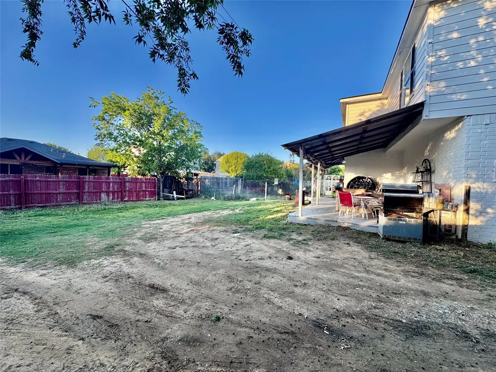 3005 Ronay Drive Forest Hill, TX 76140