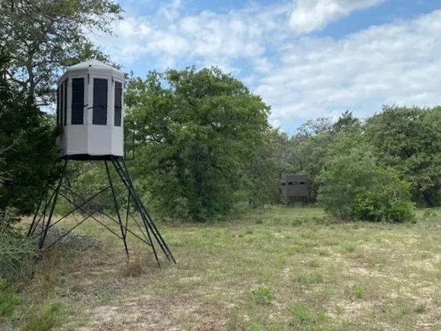 7601 CR 3700 Murchison, TX 75778