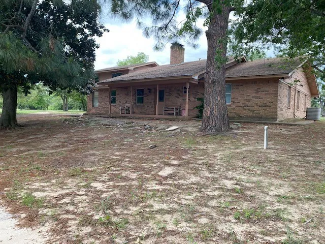 7601 CR 3700 Murchison, TX 75778