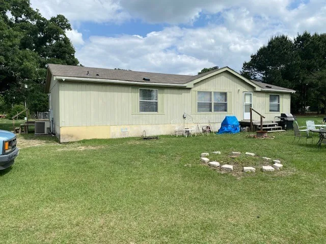 7601 CR 3700 Murchison, TX 75778