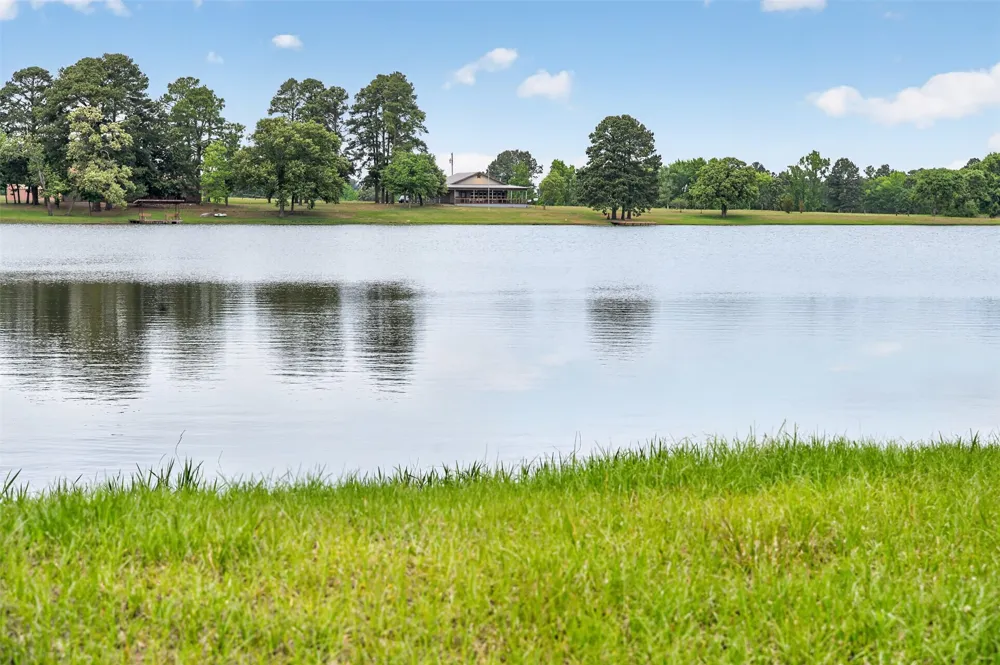 7601 CR 3700 Murchison, TX 75778