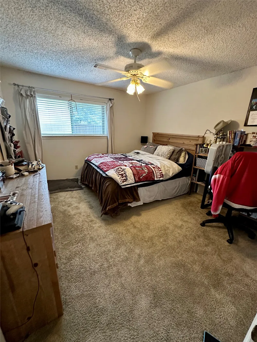 7145 Crooked Oak Drive Dallas, TX 75248