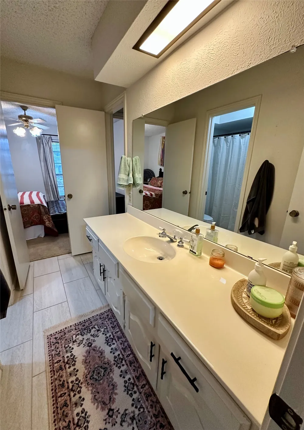 7145 Crooked Oak Drive Dallas, TX 75248