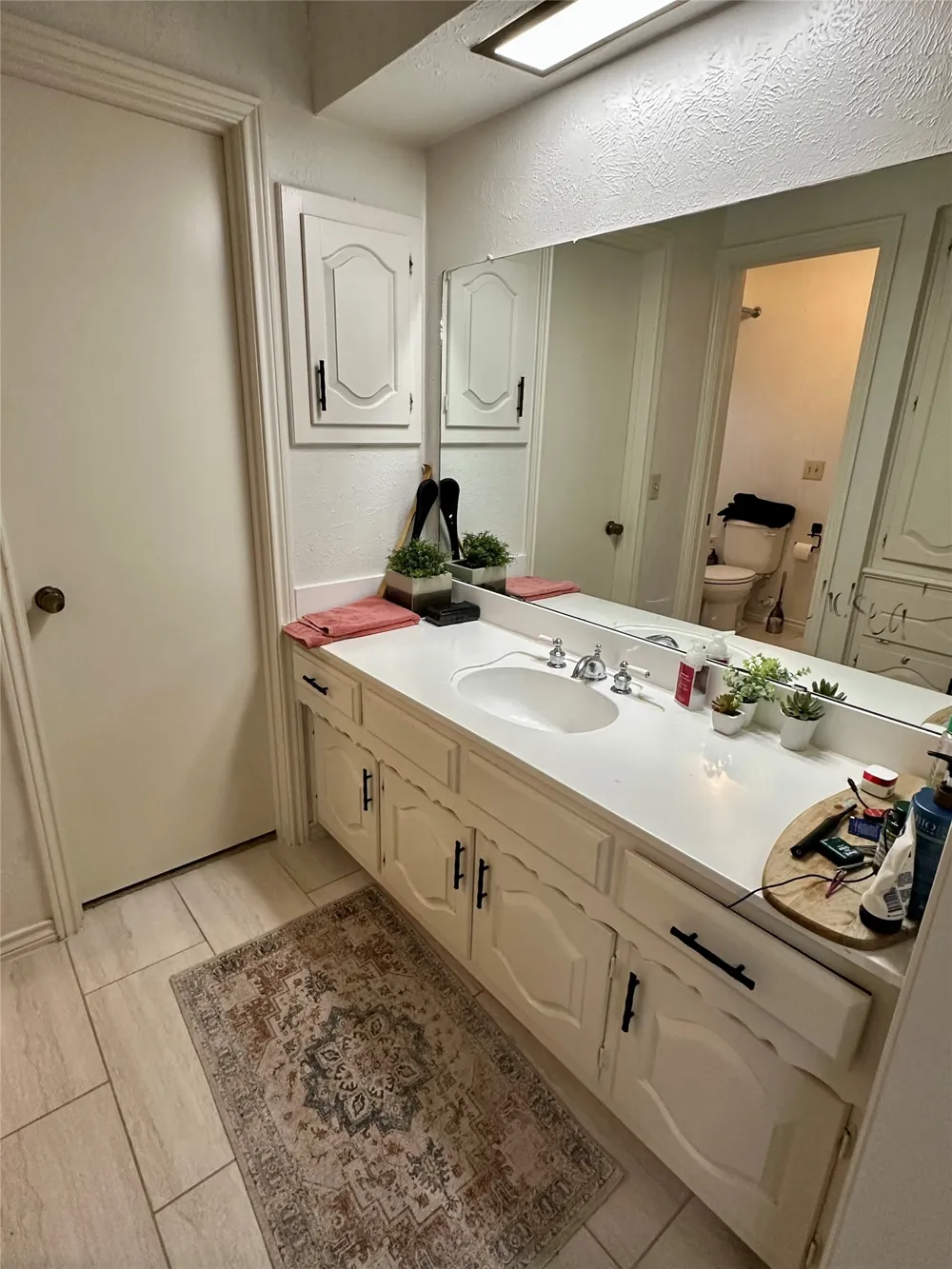 7145 Crooked Oak Drive Dallas, TX 75248
