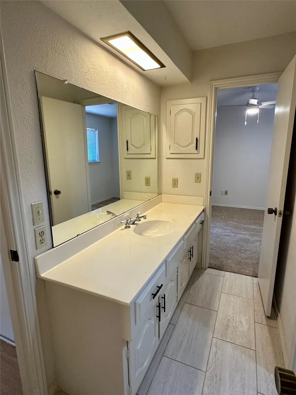 7145 Crooked Oak Drive Dallas, TX 75248