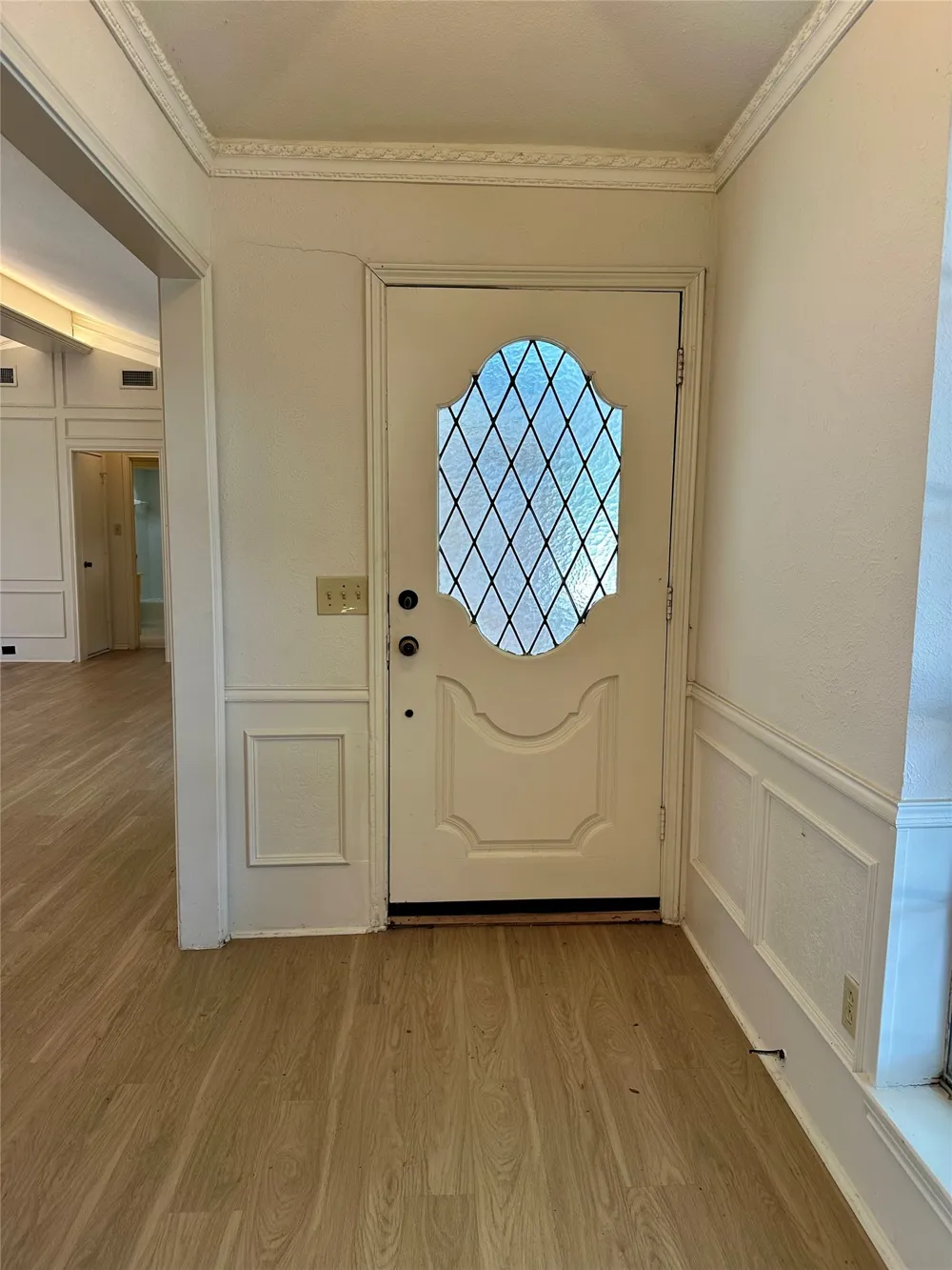 7145 Crooked Oak Drive Dallas, TX 75248