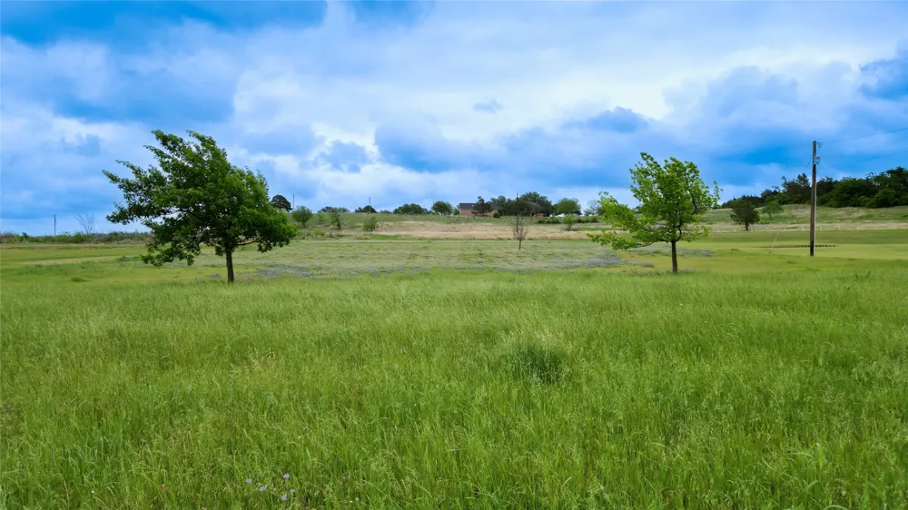 2060 Marable West, TX 76691