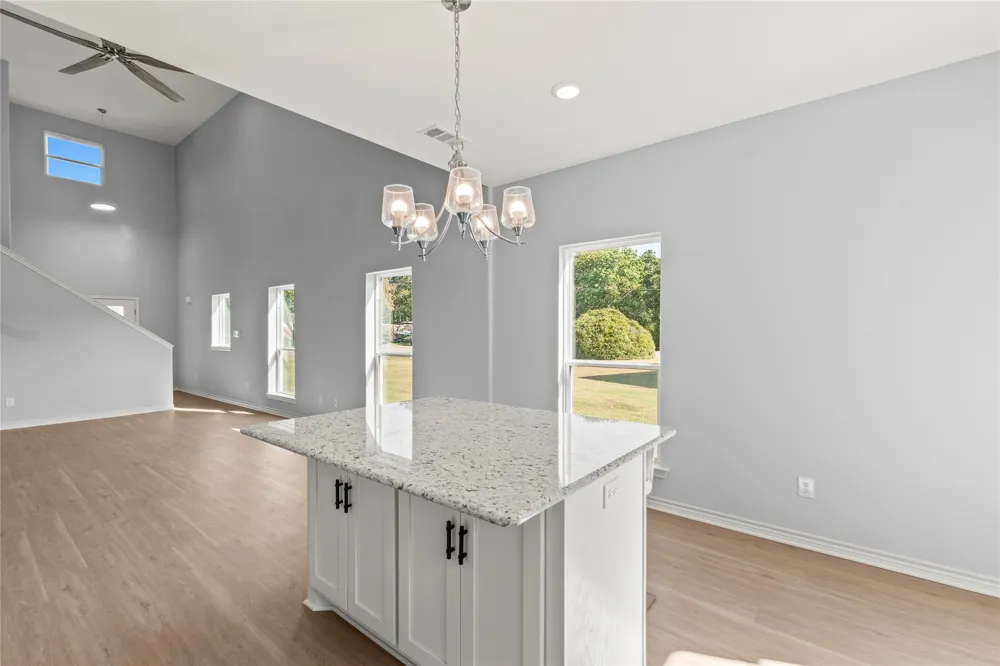 314 Oak Creek Drive Tool, TX 75143
