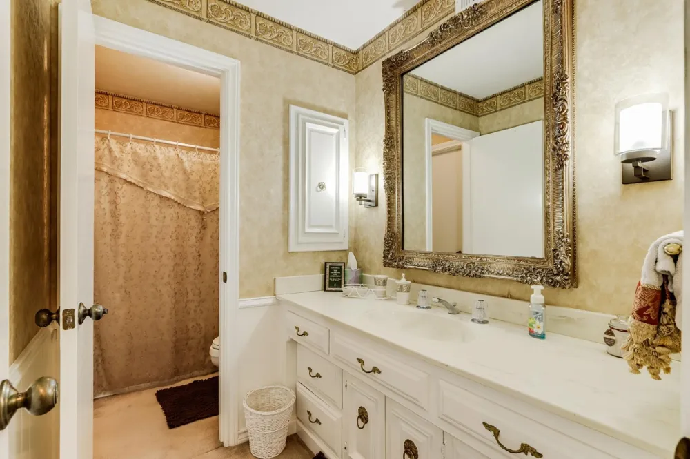 9310 Waterview Drive Dallas, TX 75218