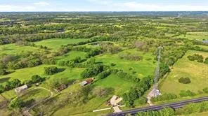 9015 US Highway 69 Bells, TX 75414
