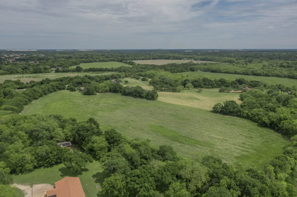 2600 W Main Street Lancaster, TX 75146
