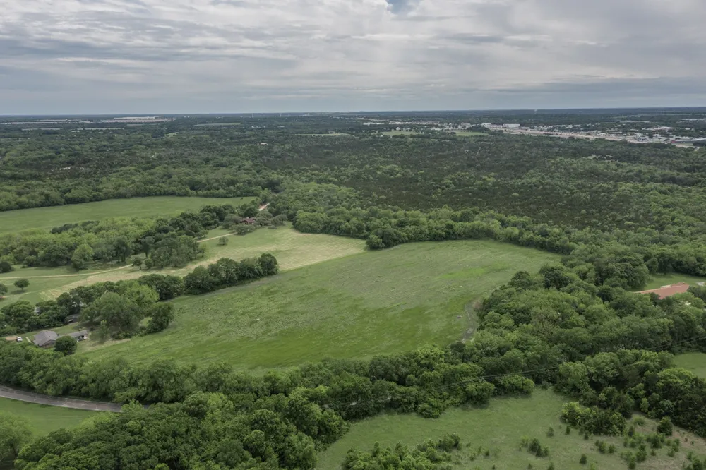2600 W Main Street Lancaster, TX 75146