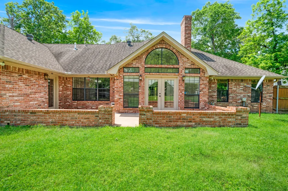 212 Wooded Hills Drive Powderly, TX 75473