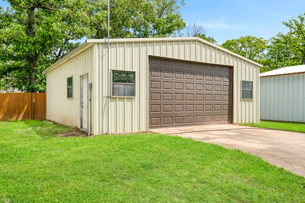 212 Wooded Hills Drive Powderly, TX 75473