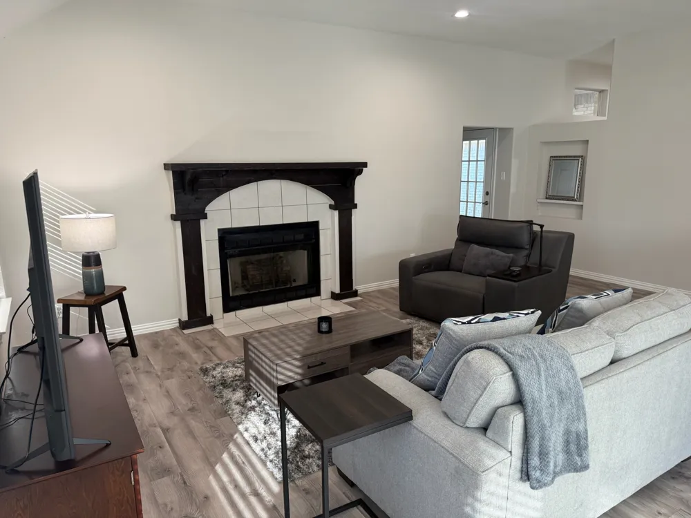 7809 Hightower Drive North Richland Hills, TX 76182