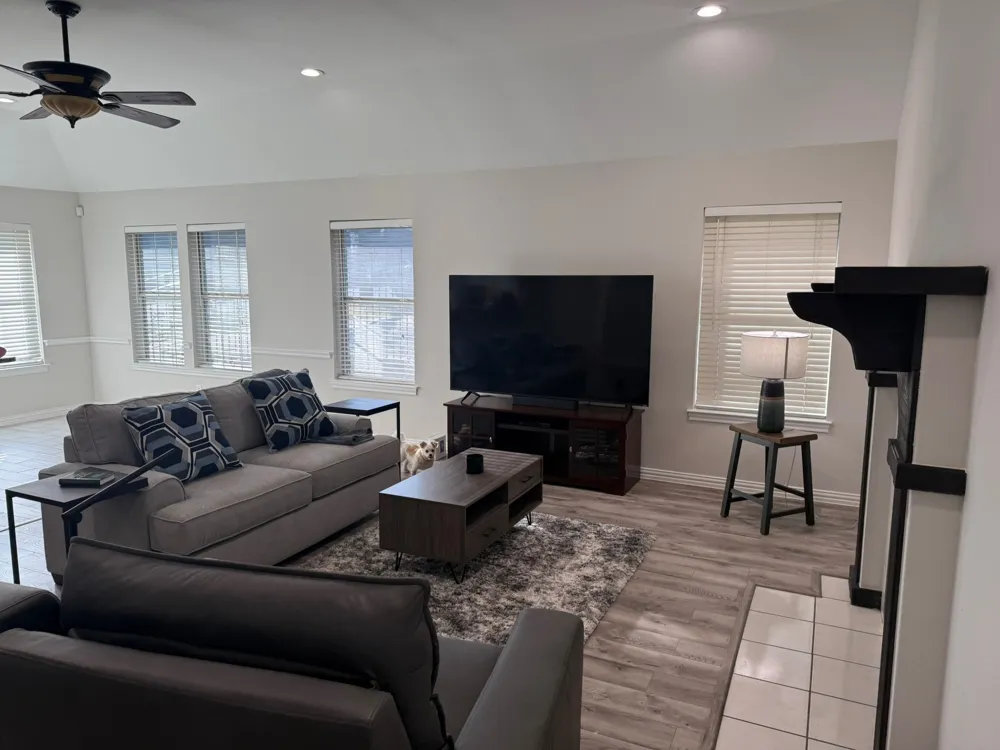 7809 Hightower Drive North Richland Hills, TX 76182