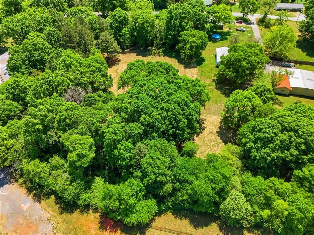 102 Jackson Drive SE Adairsville, GA 30103