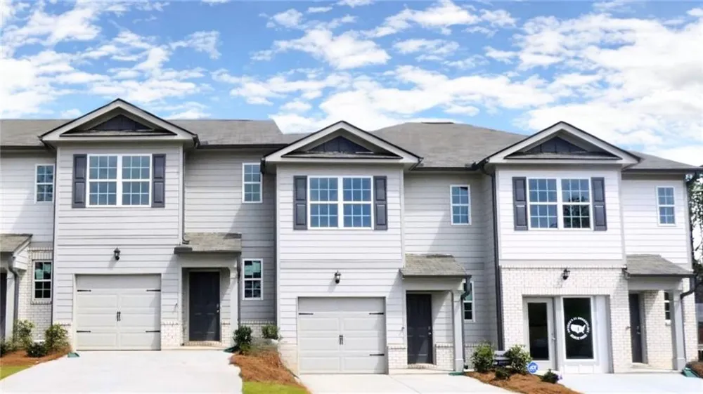 2302 Jamin Bend #27 Lithonia, GA 30058