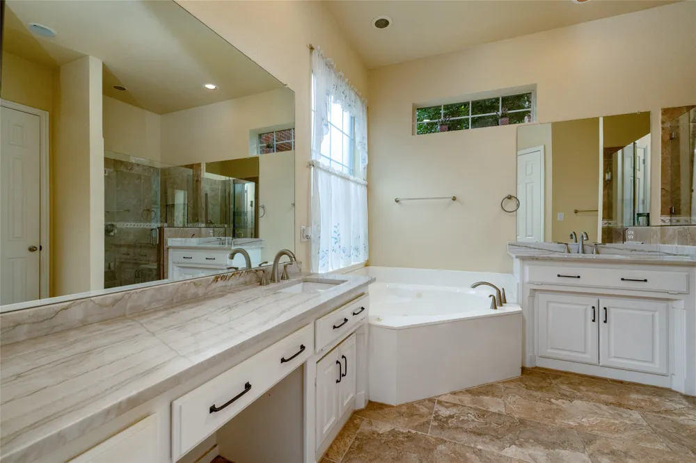 4136 Willingham Court Fort Worth, TX 76244