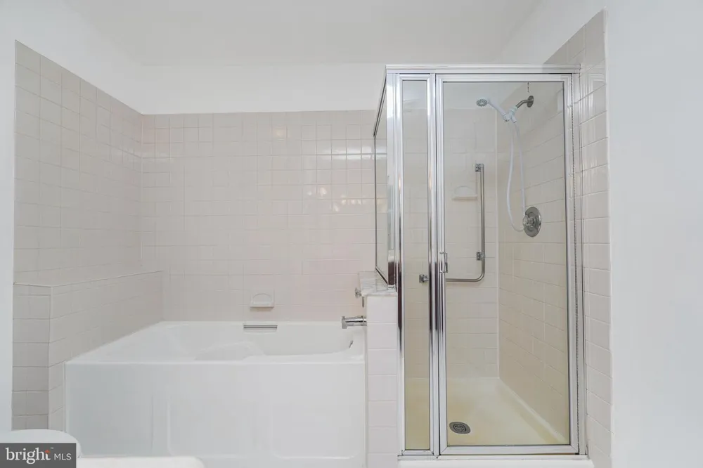 47 WINTHROP ROAD Monroe Township, NJ 08831