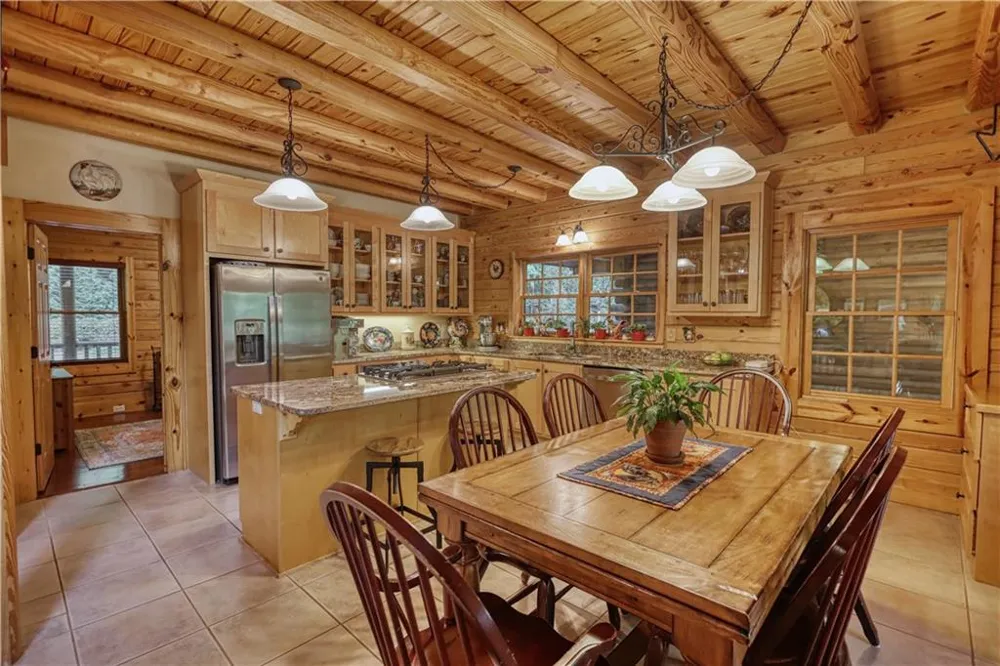 393 Edwards Road Oxford, GA 30054