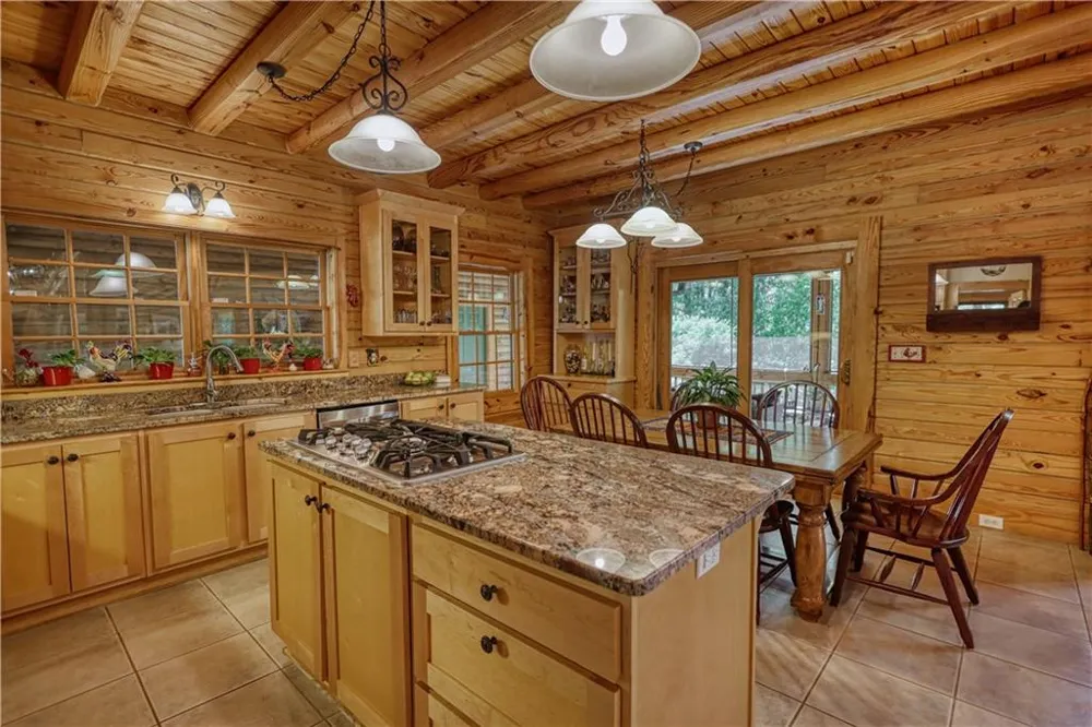 393 Edwards Road Oxford, GA 30054