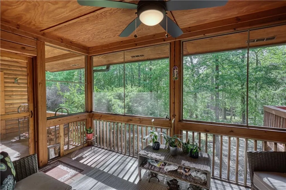 393 Edwards Road Oxford, GA 30054