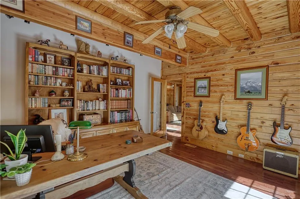 393 Edwards Road Oxford, GA 30054