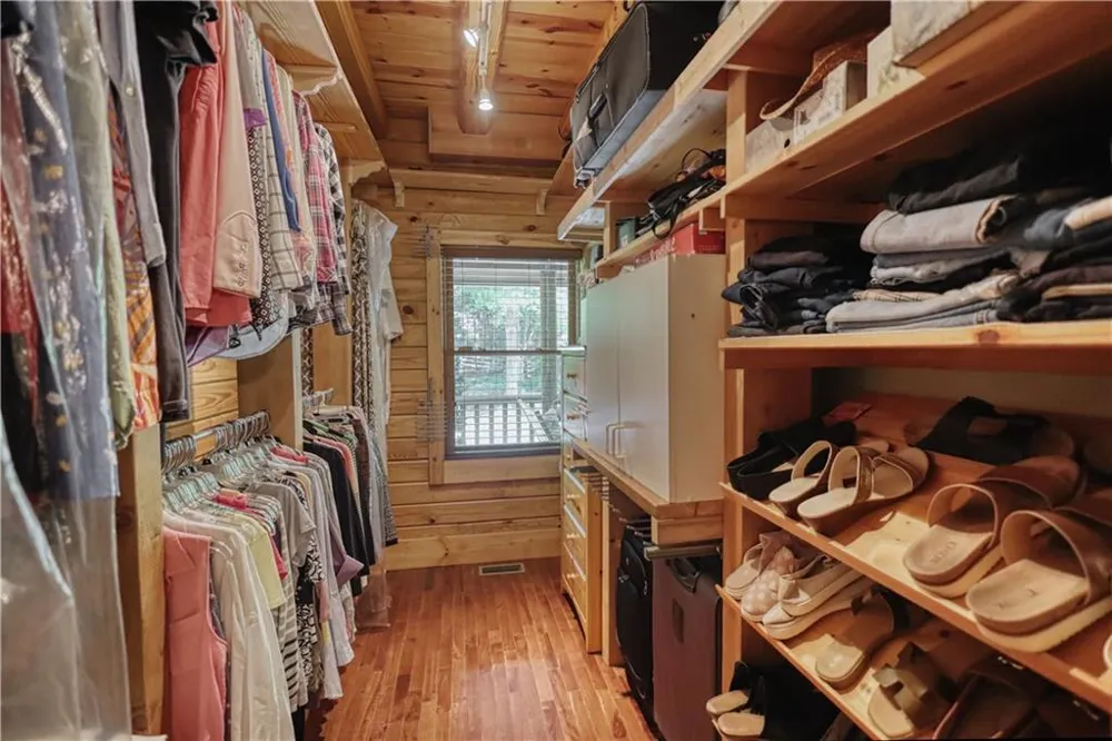393 Edwards Road Oxford, GA 30054