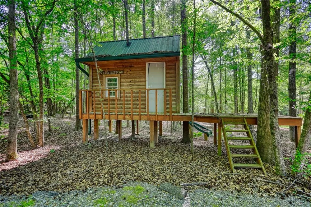 393 Edwards Road Oxford, GA 30054